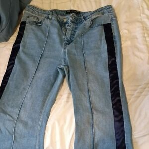 Finesse Light Blue Jeans with Dark Stripes